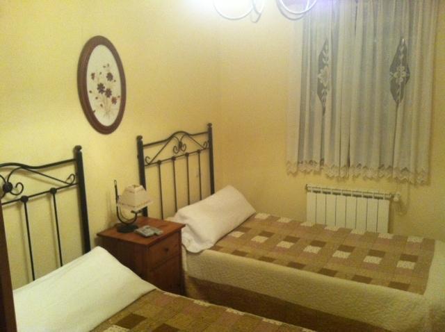 Pension A Cochera Феррол Номер фото