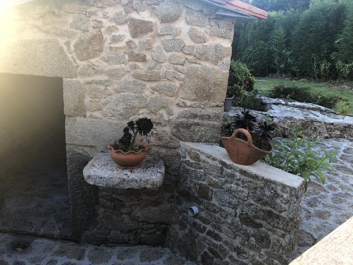 Pension A Cochera Феррол Экстерьер фото